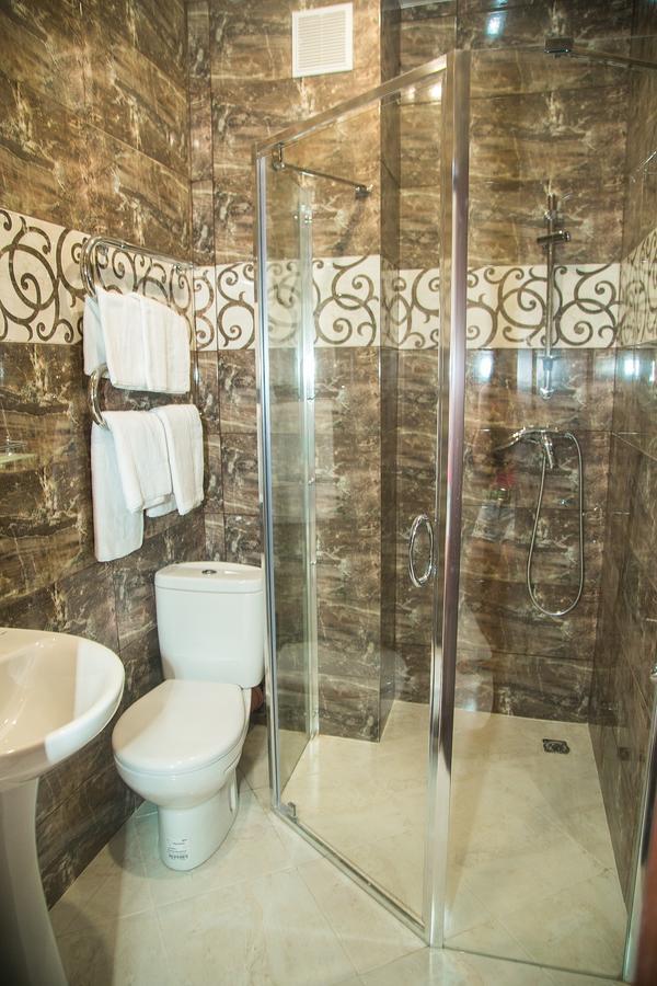 Gega Hotel Gagra Bagian luar foto