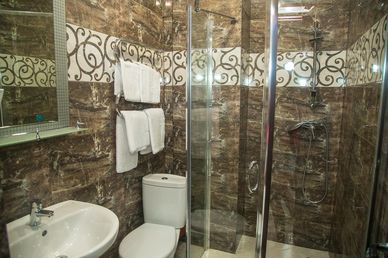 Gega Hotel Gagra Bagian luar foto