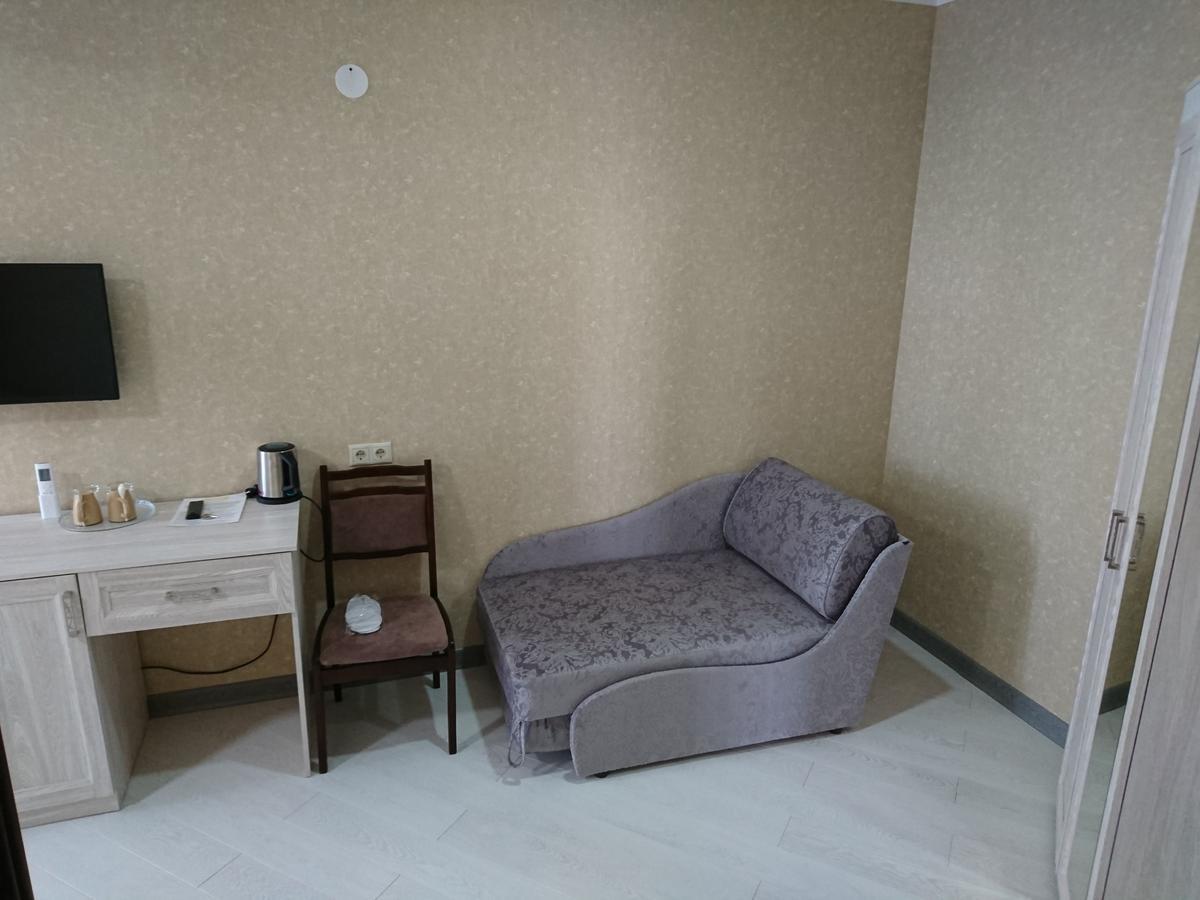 Gega Hotel Gagra Bagian luar foto